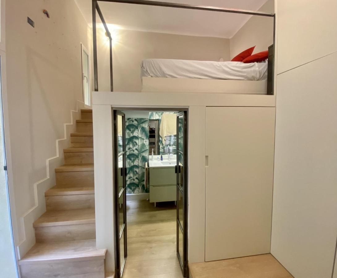 For Temporal With Beautiful Private Terrace In The Center Of Car19 Apartamento Madrid